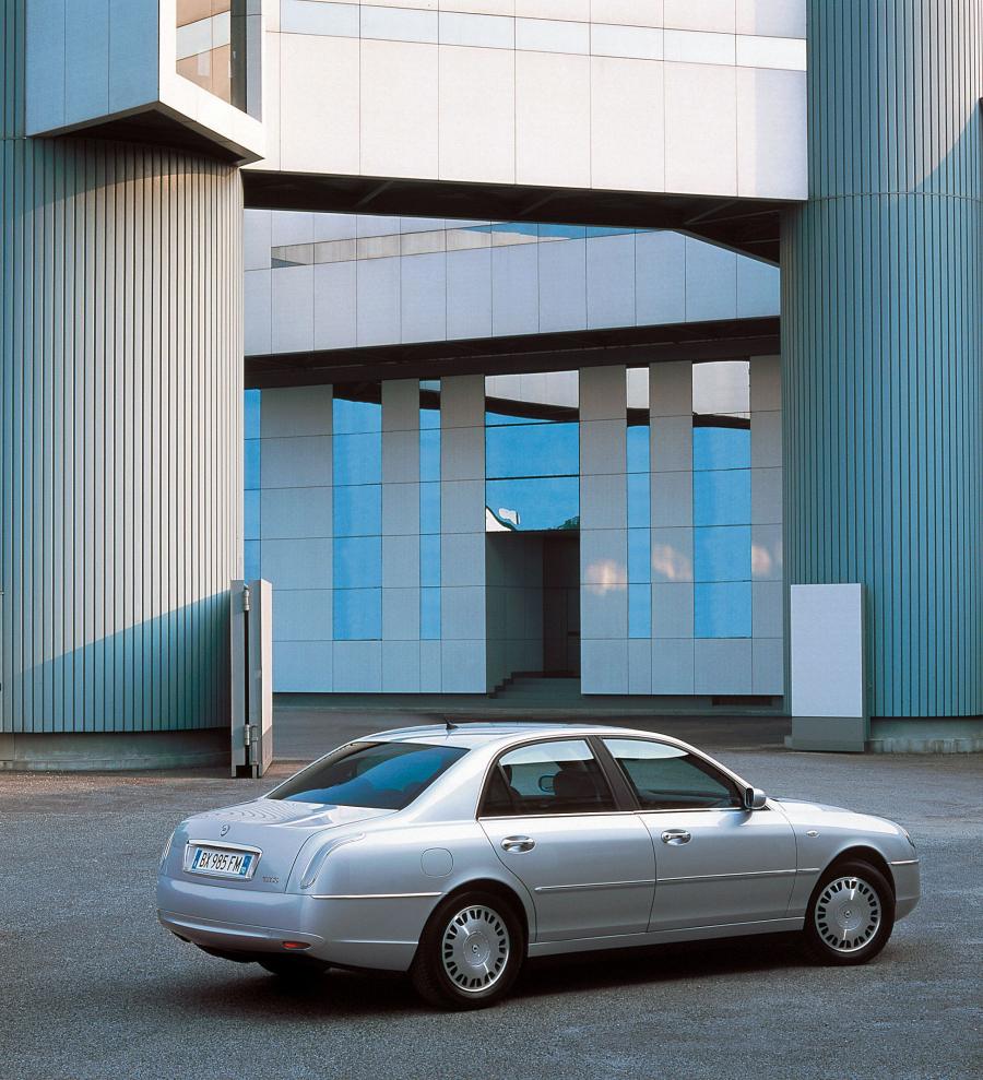  Lancia Thesis 2002 года  (фото 39 из 199)